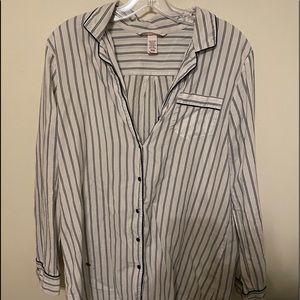 VS vertical striped long sleeve button down oversize sleep shirt